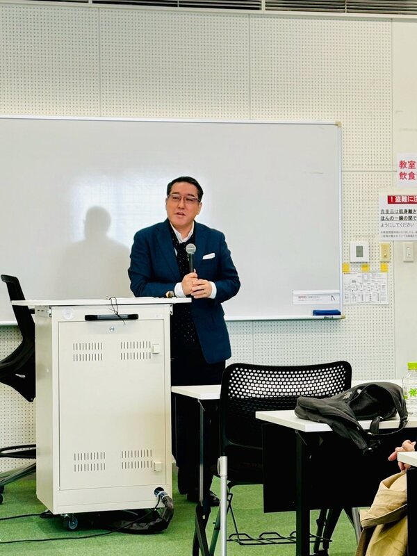原点に立ち返る時間⏰】22日、立教大学大学院でお世話になった亀井先生