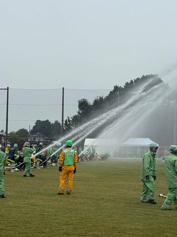 昨日は雨が降り続く中、練馬区内消防団合同点検が実施され、私も本部員として出場しました。のサムネイル